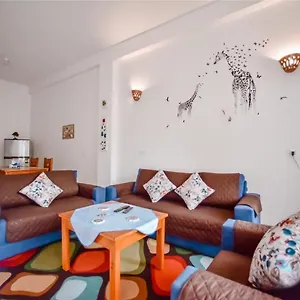 Way Apartment Luxor